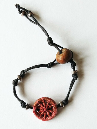 Dorset button bracelet