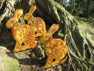 Scraffito Hares (Ellie Tarratt)