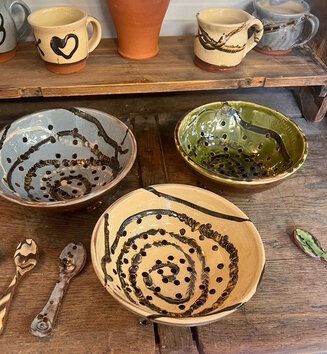 Earthenware colanders
