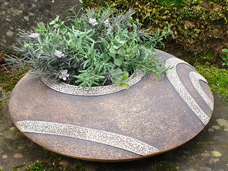 Karen Edwards, Lines & Circles planter