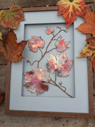 Vine leaves in clay and copper