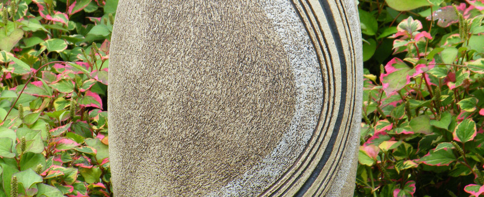 Karen Edwards, Egg, 58cm h