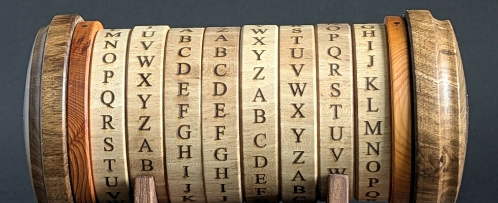 Cryptex